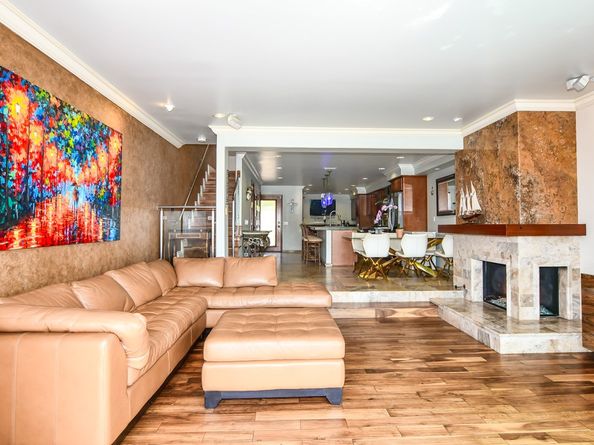3476 Windspun Drive, Huntington Beach CA 92649