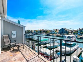 3476 Windspun Drive, Huntington Beach CA 92649