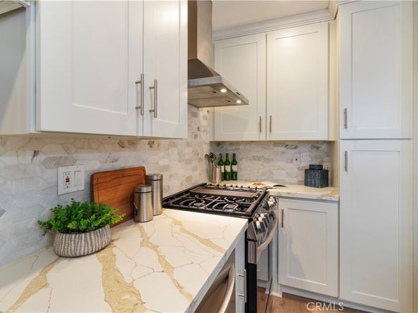 9005 Cynthia Street 215, West Hollywood CA 90069