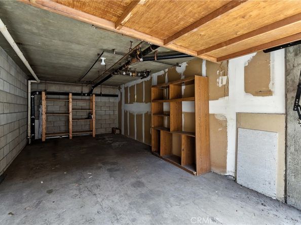 940 E 3rd Street 10, Long Beach CA 90802