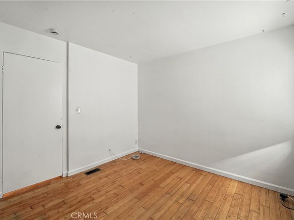 940 E 3rd Street 10, Long Beach CA 90802