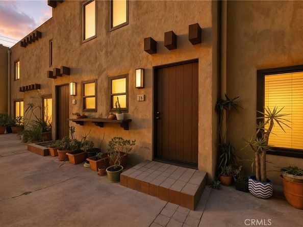 940 E 3rd Street 10, Long Beach CA 90802