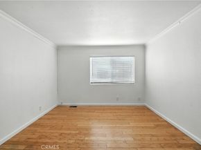 940 E 3rd Street 10, Long Beach CA 90802