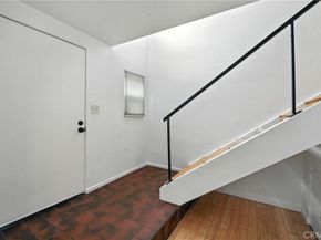 940 E 3rd Street 10, Long Beach CA 90802