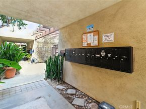 940 E 3rd Street 10, Long Beach CA 90802
