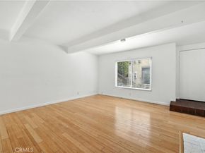 940 E 3rd Street 10, Long Beach CA 90802