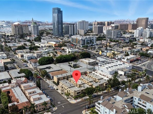 940 E 3rd Street 10, Long Beach CA 90802