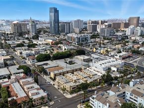 940 E 3rd Street 10, Long Beach CA 90802