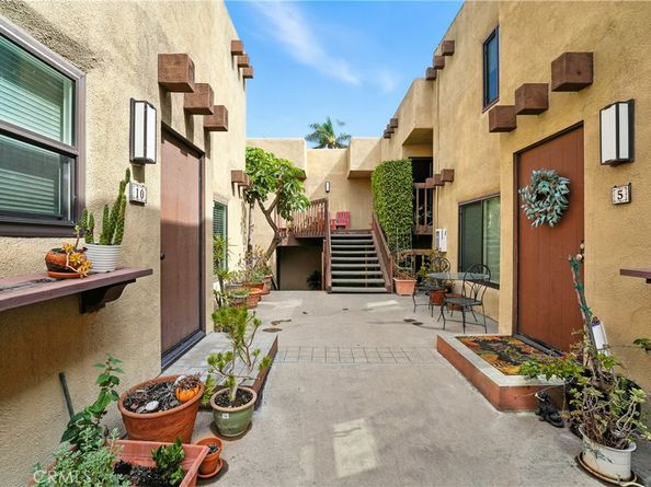 940 E 3rd Street 10, Long Beach CA 90802