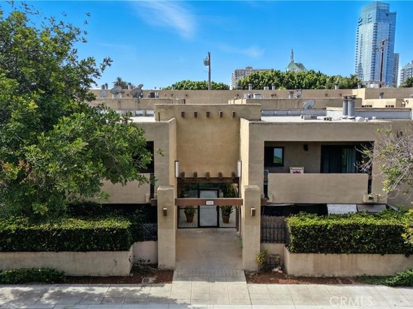 940 E 3rd Street 10, Long Beach CA 90802