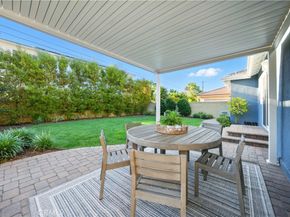 5613 Oliva Avenue, Lakewood CA 90712