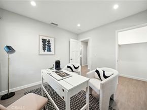 5613 Oliva Avenue, Lakewood CA 90712