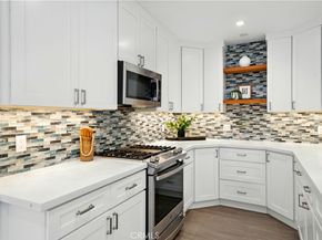 5613 Oliva Avenue, Lakewood CA 90712