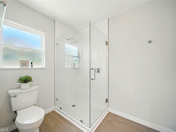 5613 Oliva Avenue, Lakewood CA 90712