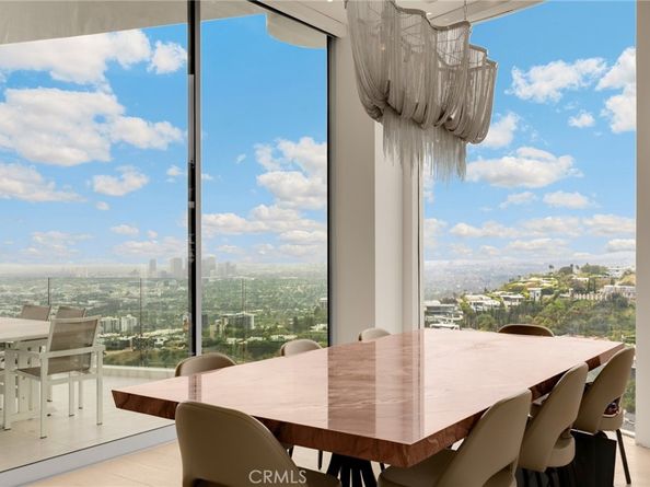 1609 Viewmont Drive, Los Angeles CA 90069