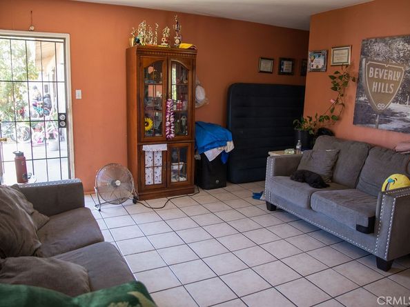 401 W Guinida Lane, Anaheim CA 92805