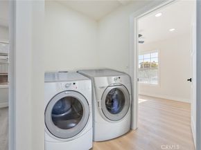 619 N Townsend Street, Santa Ana CA 92703