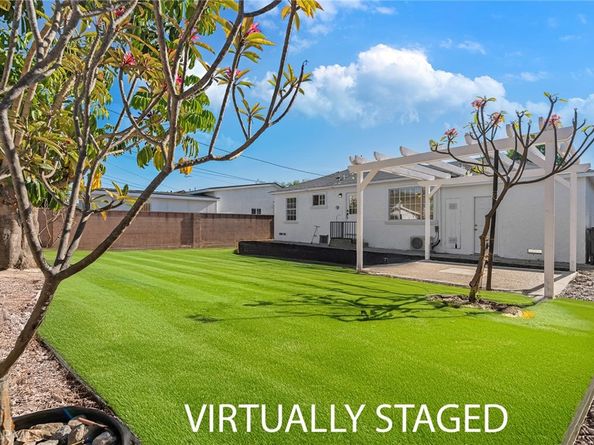 619 N Townsend Street, Santa Ana CA 92703