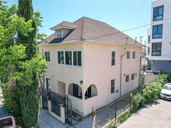 1311 Dewey Avenue