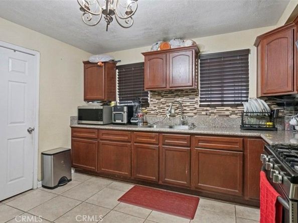 1311 Dewey Avenue, Los Angeles CA 90006