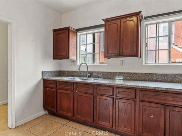 1311 Dewey Avenue, Los Angeles CA 90006