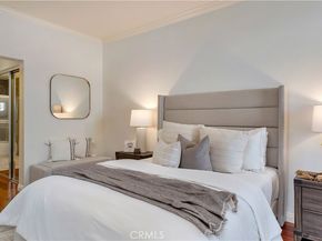 2 Ellisworth Aisle, Irvine CA 92620