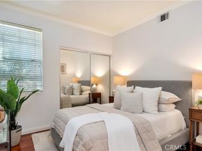 2 Ellisworth Aisle, Irvine CA 92620