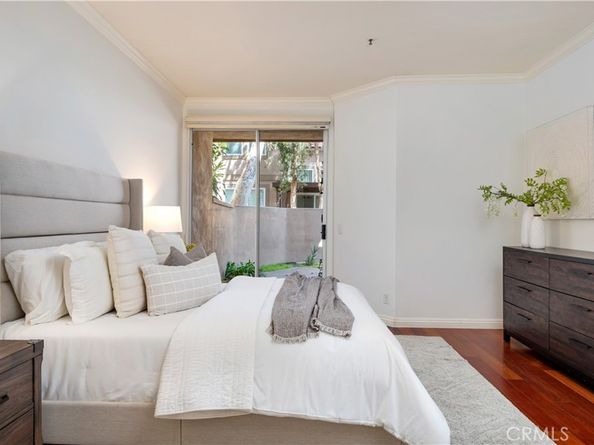 2 Ellisworth Aisle, Irvine CA 92620