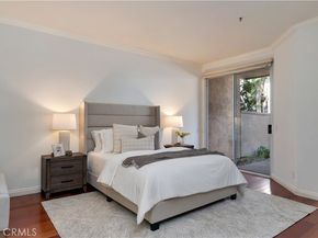 2 Ellisworth Aisle, Irvine CA 92620