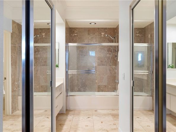 2 Ellisworth Aisle, Irvine CA 92620