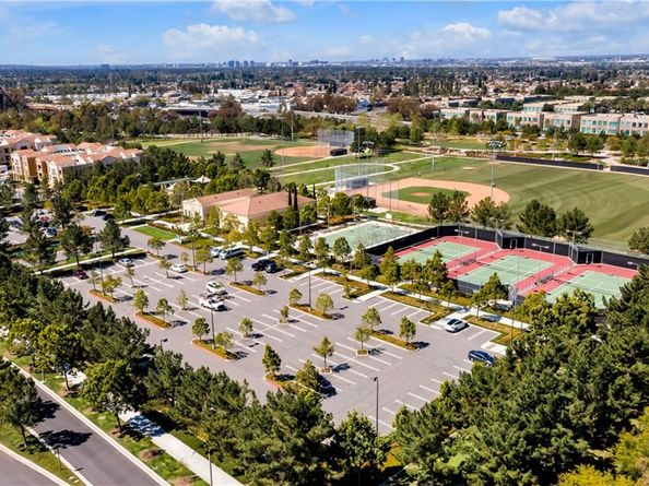 2 Ellisworth Aisle, Irvine CA 92620