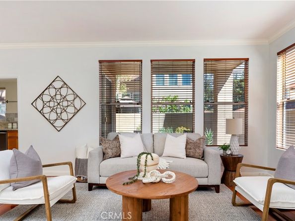 2 Ellisworth Aisle, Irvine CA 92620