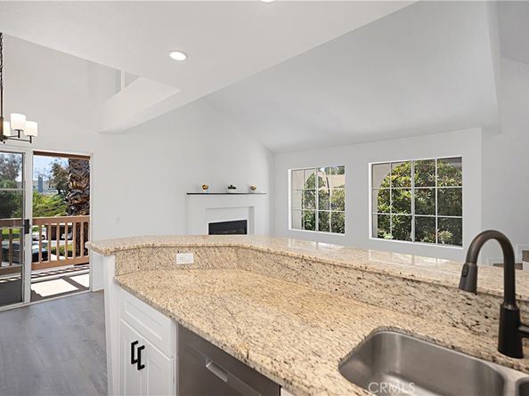26532 Merienda #5, Laguna Hills CA 92656