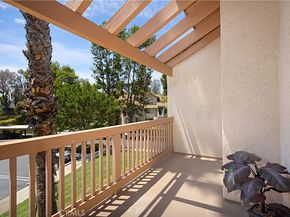 26532 Merienda #5, Laguna Hills CA 92656