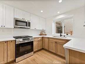 4365 Mclaughlin Avenue 25, Los Angeles CA 90066