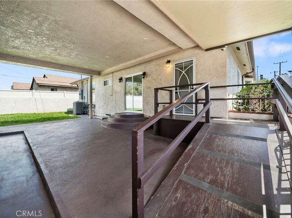 4103 Palo Verde Avenue, Lakewood CA 90713