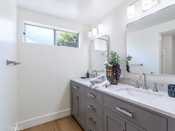 4 Wintergreen 4, Irvine CA 92604