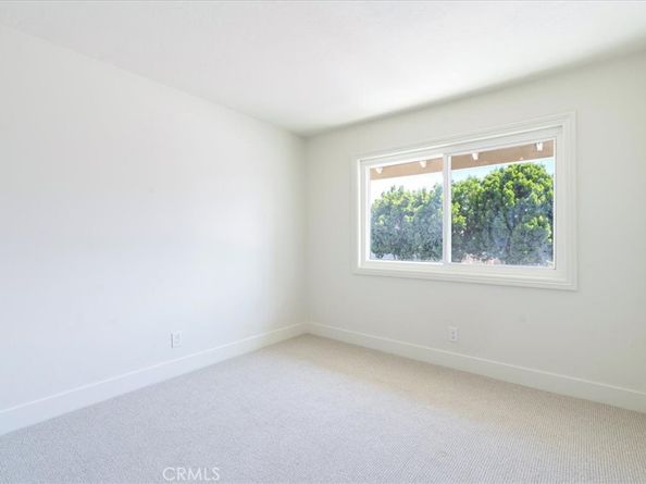 4 Wintergreen 4, Irvine CA 92604