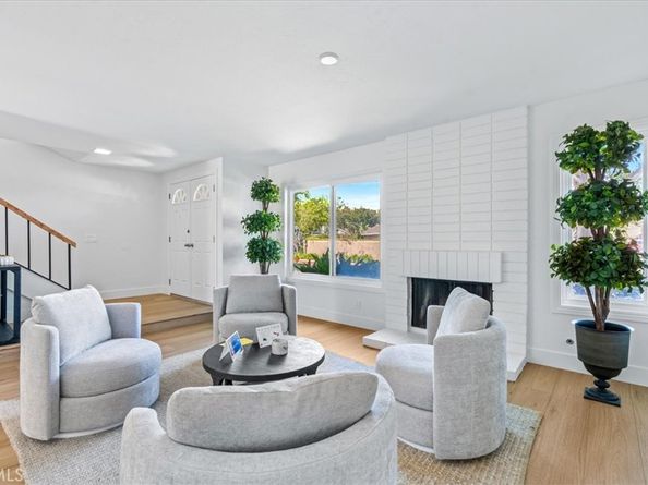 4 Wintergreen 4, Irvine CA 92604