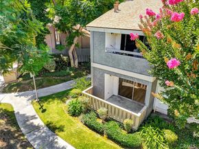 2813 S Fairview Street G, Santa Ana CA 92704