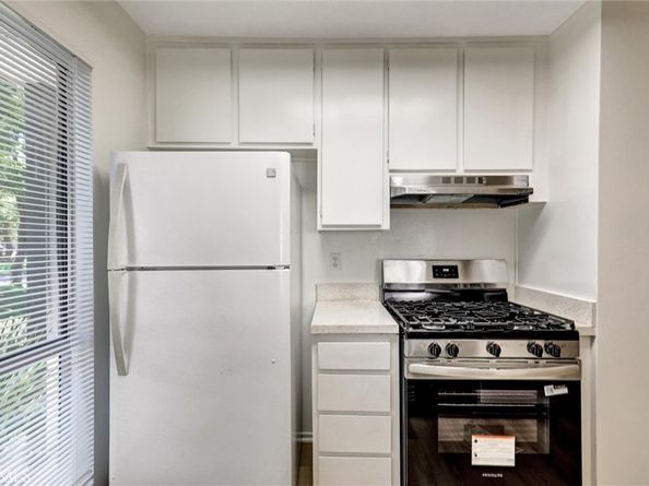 2813 S Fairview Street G, Santa Ana CA 92704