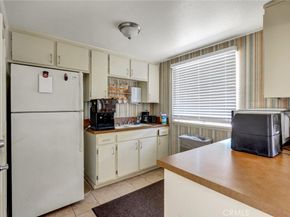 2813 S Fairview Street G, Santa Ana CA 92704