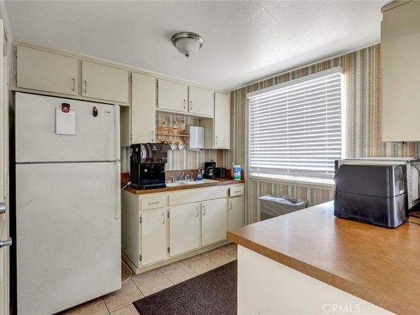 2813 S Fairview Street G, Santa Ana CA 92704