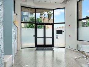 133 N The Promenade N 422, Long Beach CA 90802