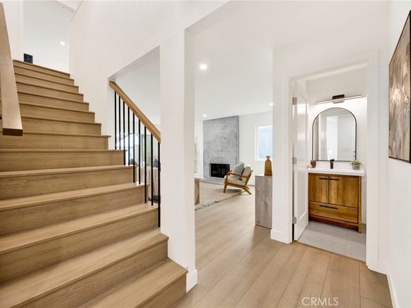 2517 Harriman Lane B, Redondo Beach CA 90278