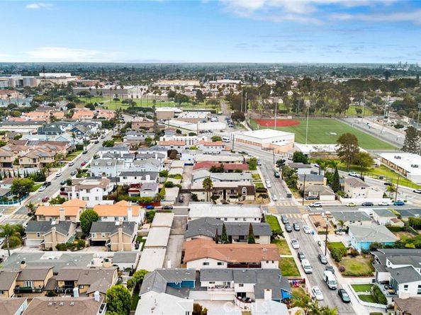 2517 Harriman Lane B, Redondo Beach CA 90278