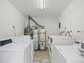 1556 E Benmore Lane, Anaheim CA 92805