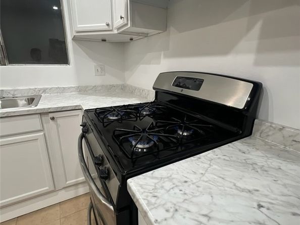 1556 E Benmore Lane, Anaheim CA 92805