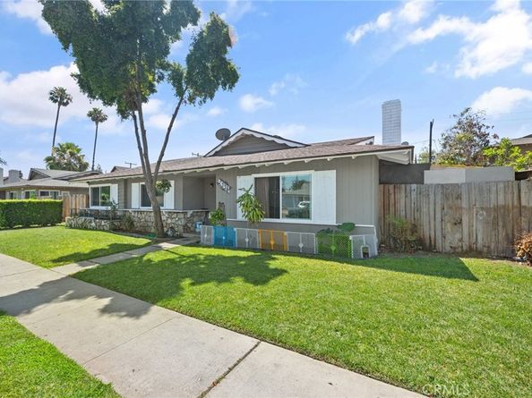 1556 E Benmore Lane, Anaheim CA 92805