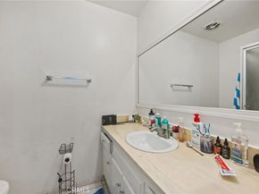 1556 E Benmore Lane, Anaheim CA 92805